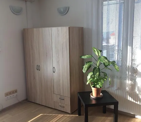 Appartement 4 *