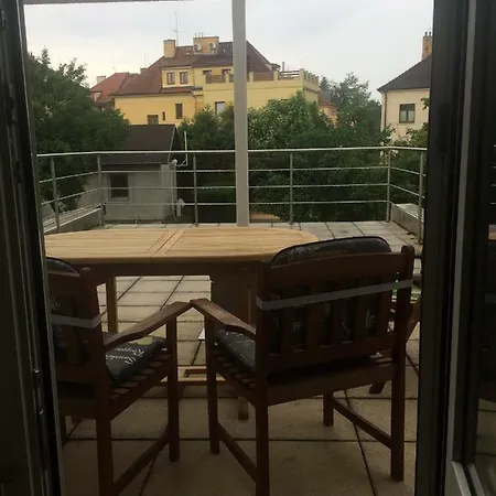 Apartment 4